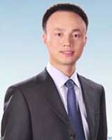 黄东兴