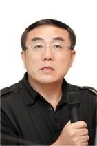 刘纪鹏