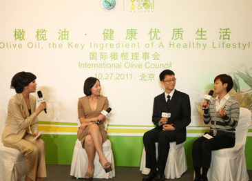 顾中一老师授课