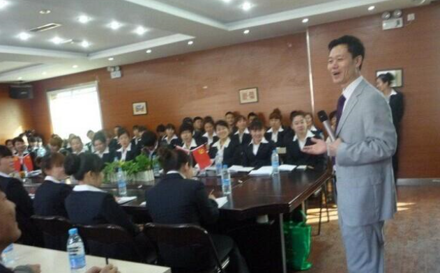 2014年3月18日—19日刘亚洲导师为“中国联通苏州分公司”中基层做系统培训