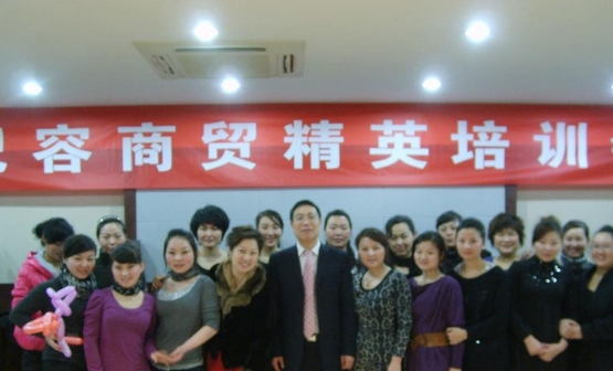 季钲浩老师授课图片