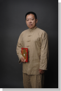 巨志远